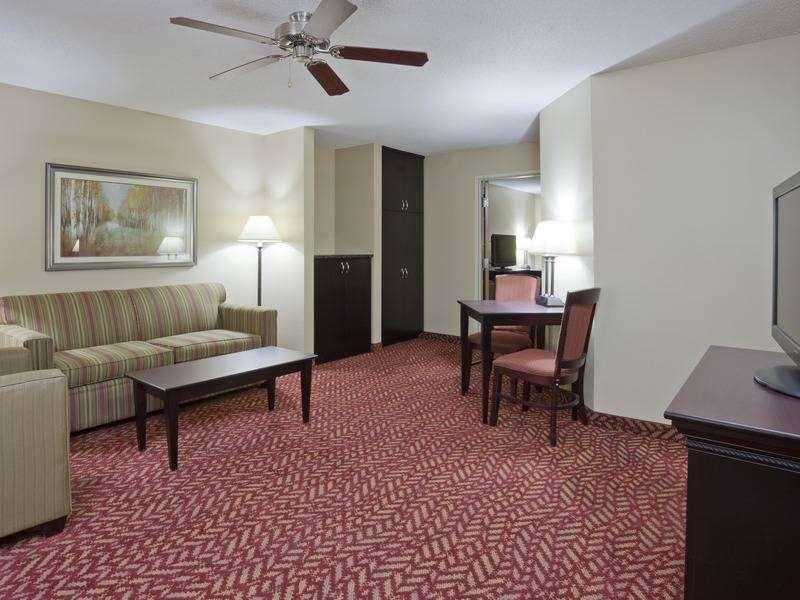 Grandstay Hotel & Suites Cambridge Camera foto