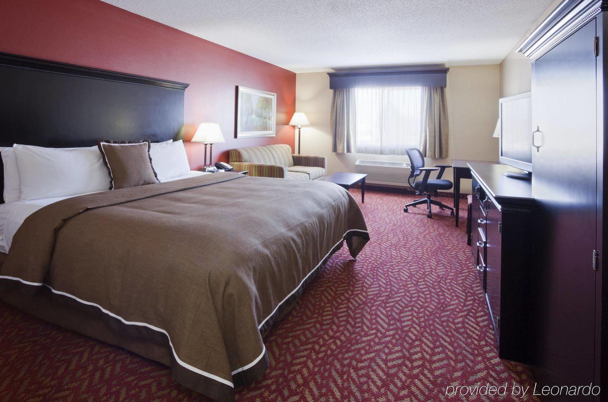 Grandstay Hotel & Suites Cambridge Esterno foto